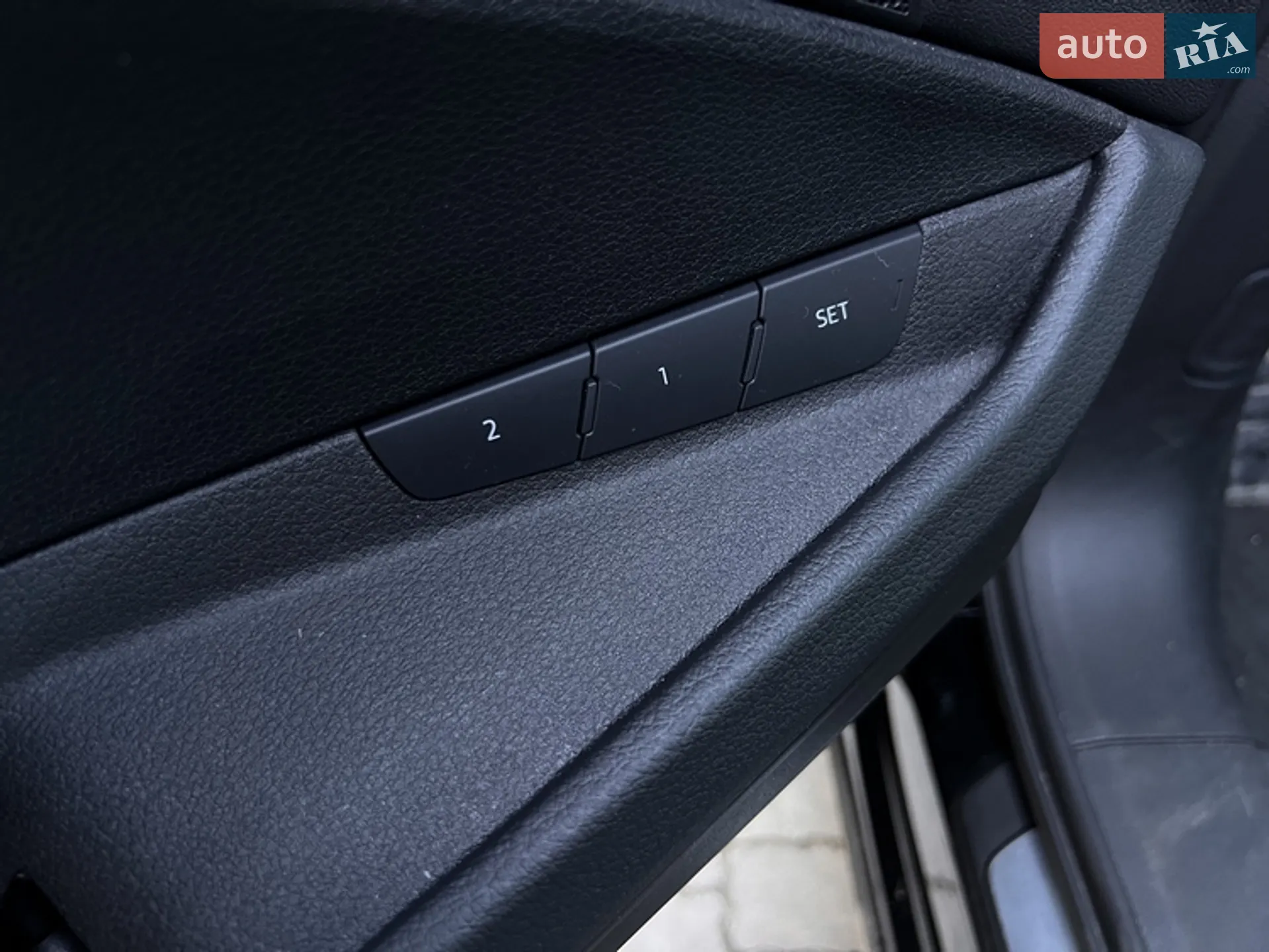 2021 Audi e-tron - мініатюра 11