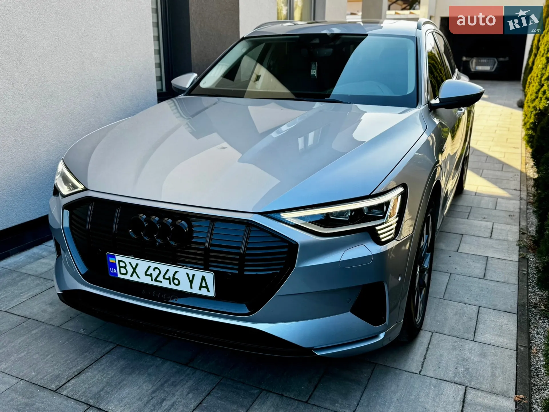 2022 Audi e-tron - мініатюра 2