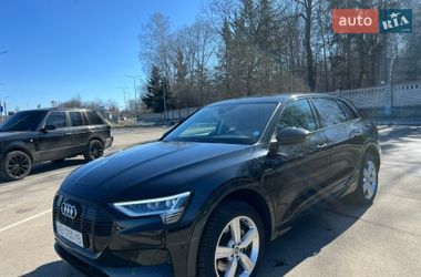 Внедорожник / Кроссовер Audi e-tron 2019 в Виннице