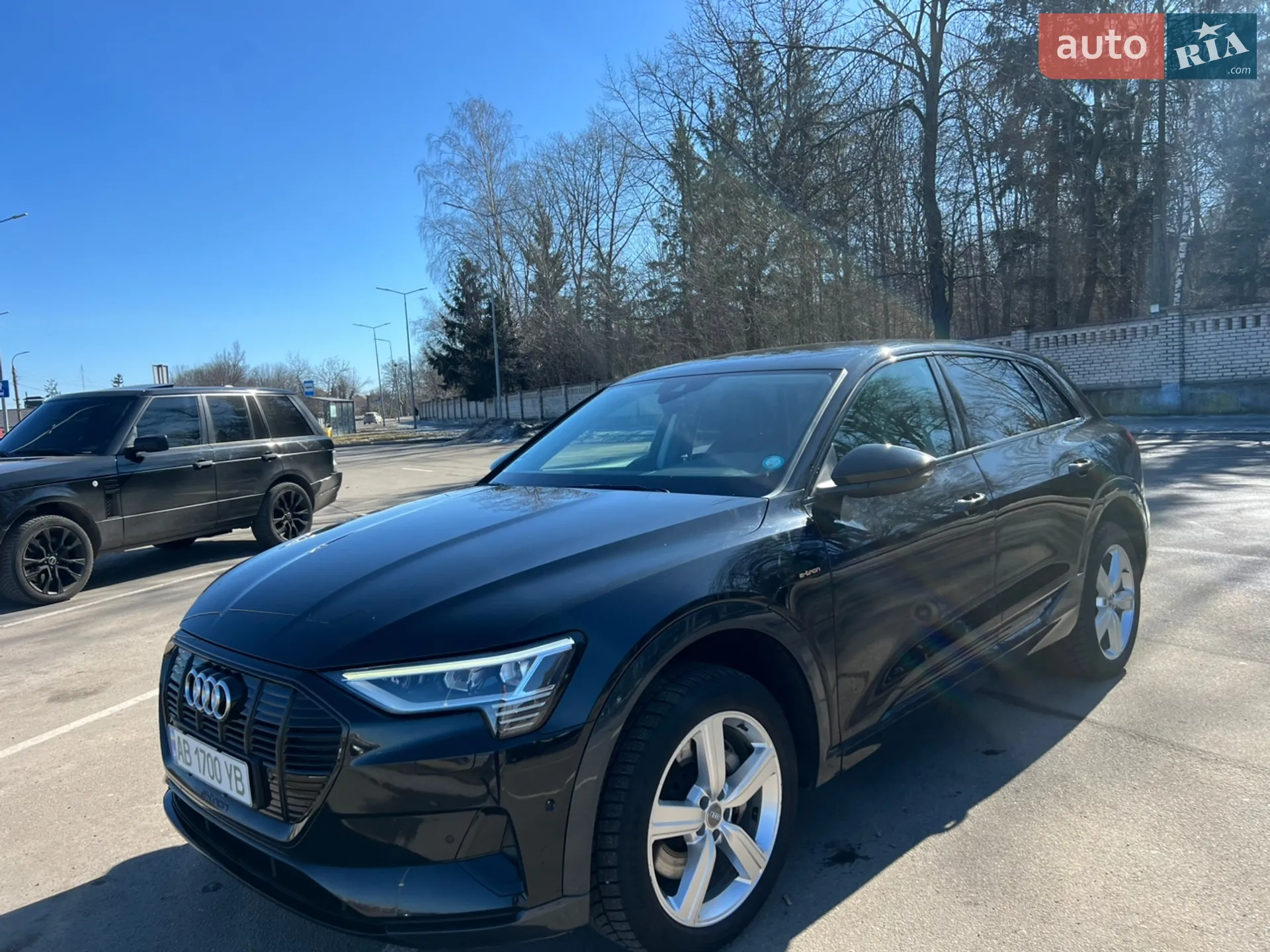 2019 Audi e-tron - мініатюра 2