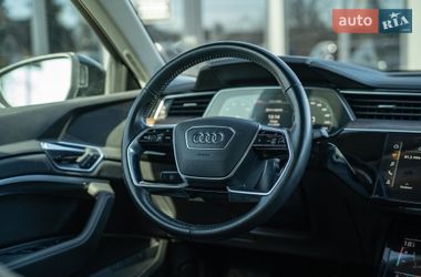 Внедорожник / Кроссовер Audi e-tron 2020 в Черновцах