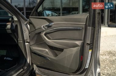 Внедорожник / Кроссовер Audi e-tron 2020 в Черновцах