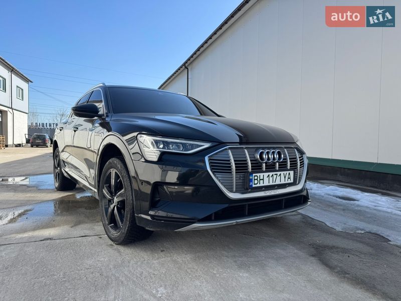 Внедорожник / Кроссовер Audi e-tron 2020 в Виннице