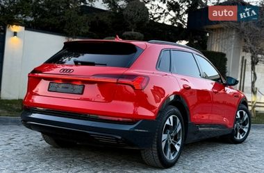 Позашляховик / Кросовер Audi e-tron 2019 в Львові
