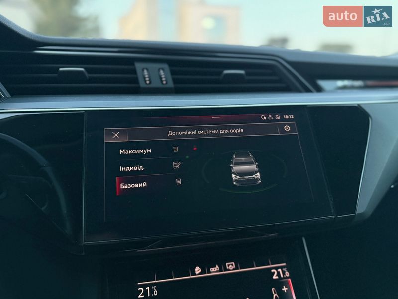 Внедорожник / Кроссовер Audi e-tron 2019 в Львове
