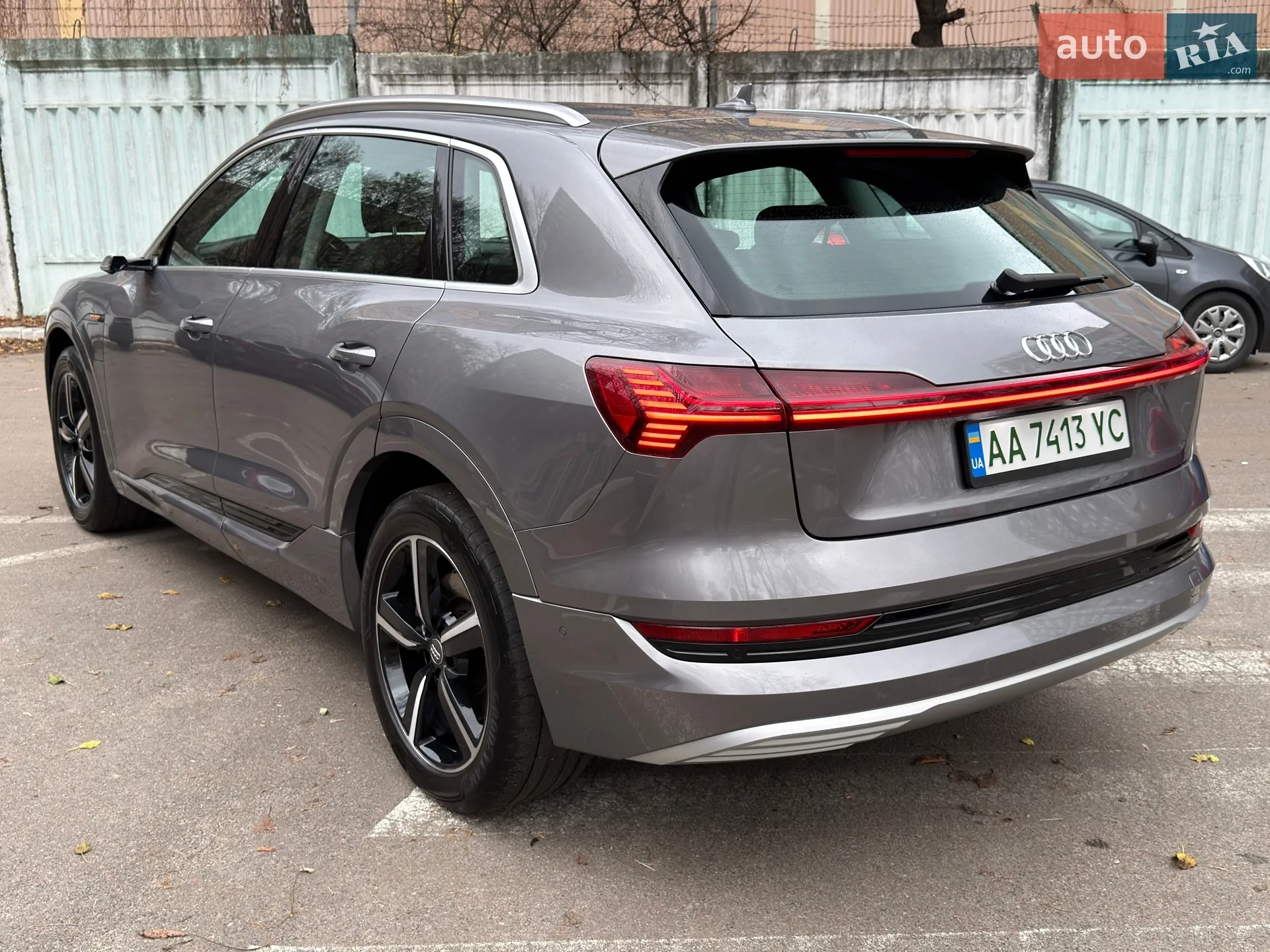 2019 Audi e-tron - мініатюра 9