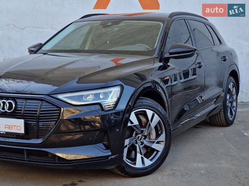Позашляховик / Кросовер Audi e-tron 2021 в Одесі