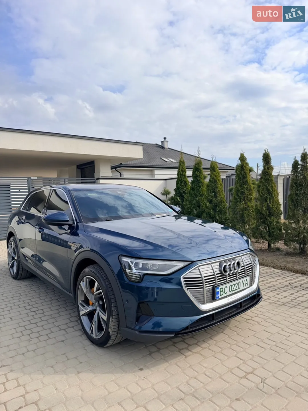 2019 Audi e-tron - мініатюра 3