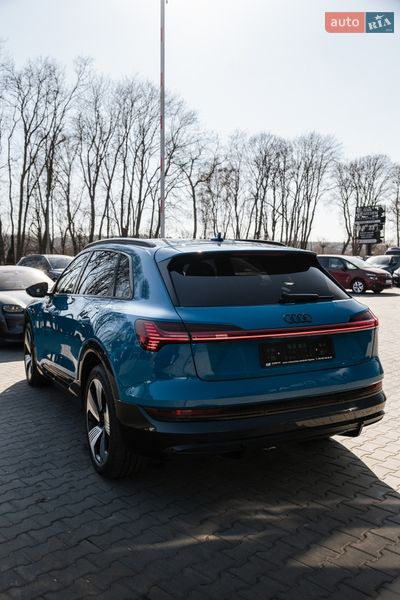 Внедорожник / Кроссовер Audi e-tron 2020 в Львове