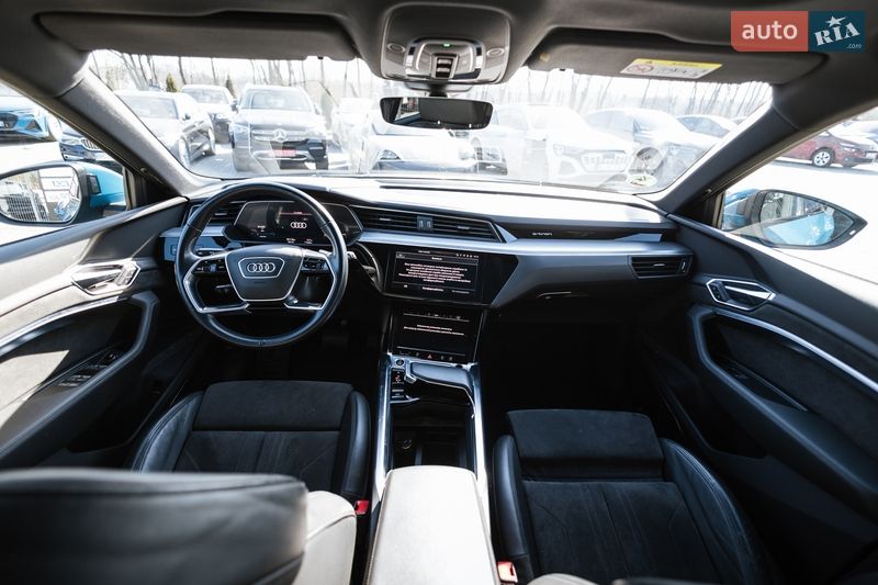 Внедорожник / Кроссовер Audi e-tron 2020 в Львове