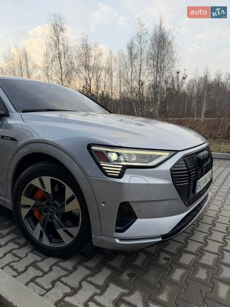 Позашляховик / Кросовер Audi e-tron 2022 в Львові фото 4 Позашляховик / Кросовер Audi e-tron 2022 в Львові
