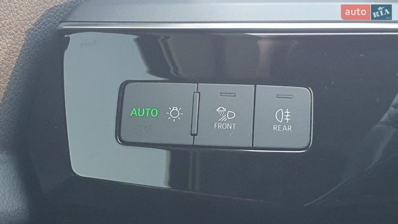 Позашляховик / Кросовер Audi e-tron 2020 в Києві