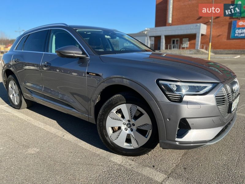 Внедорожник / Кроссовер Audi e-tron 2020 в Броварах фото 9 Внедорожник / Кроссовер Audi e-tron 2020 в Броварах