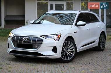 Позашляховик / Кросовер Audi e-tron 2019 в Львові