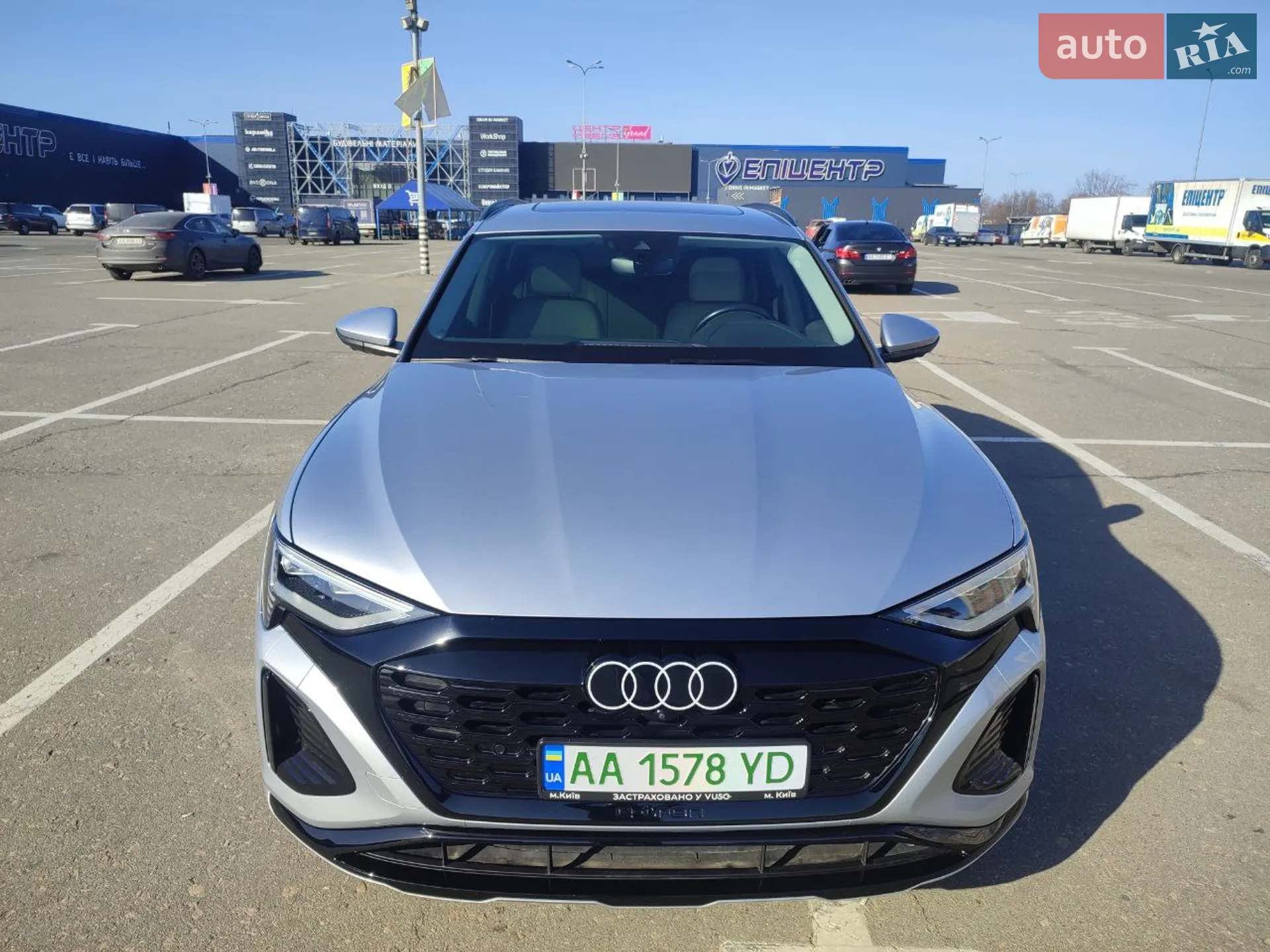 2020 Audi e-tron - мініатюра 2