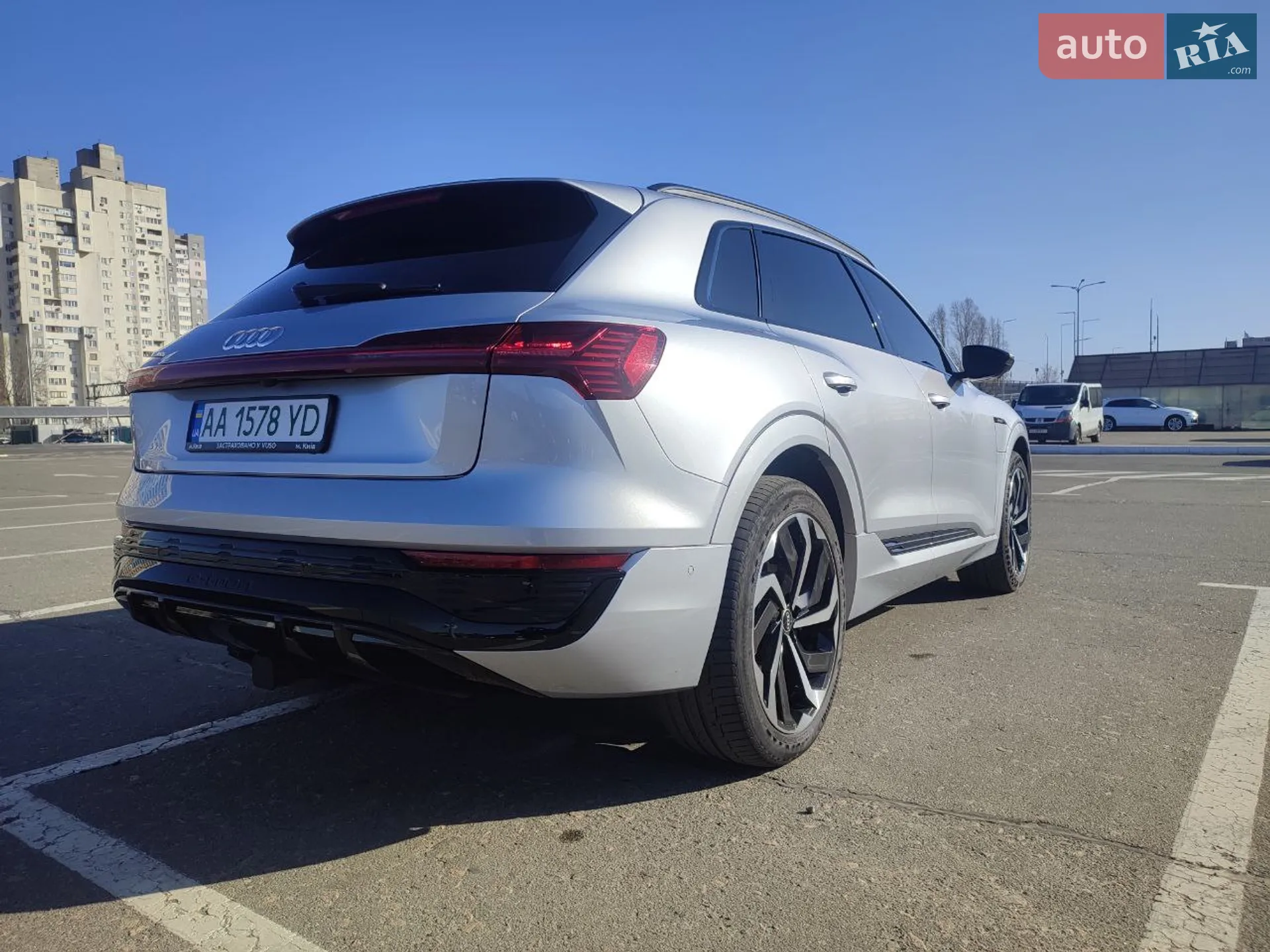 2020 Audi e-tron - мініатюра 13