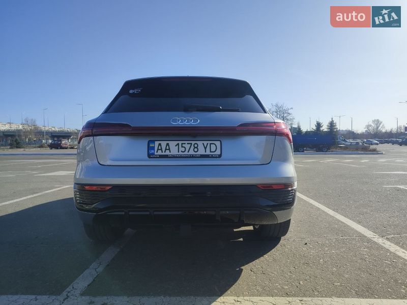 Внедорожник / Кроссовер Audi e-tron 2020 в Киеве