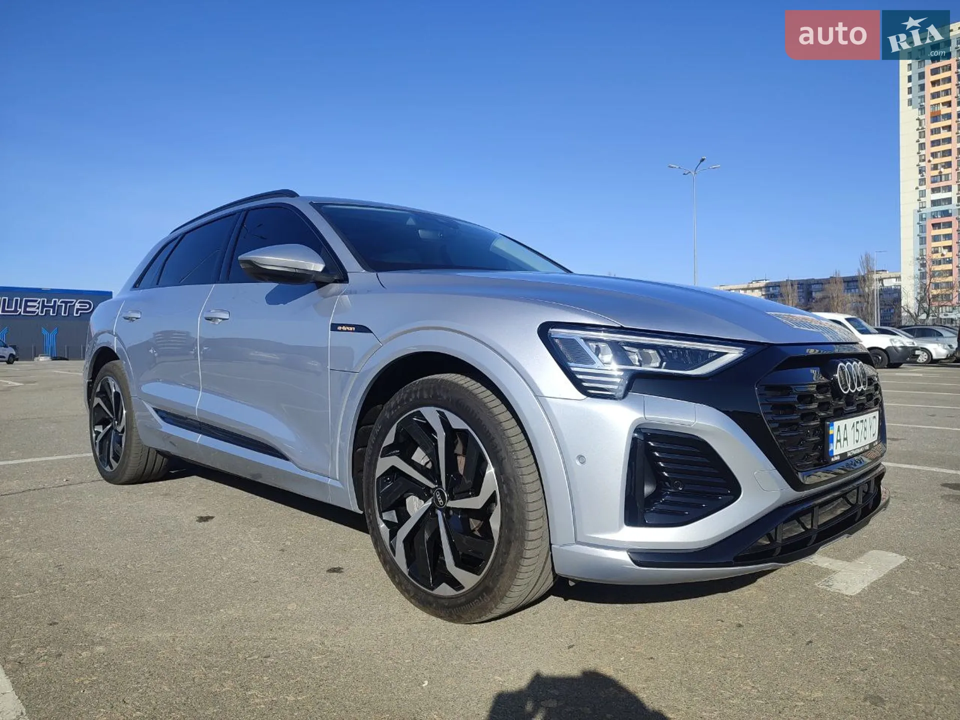 2020 Audi e-tron - мініатюра 4