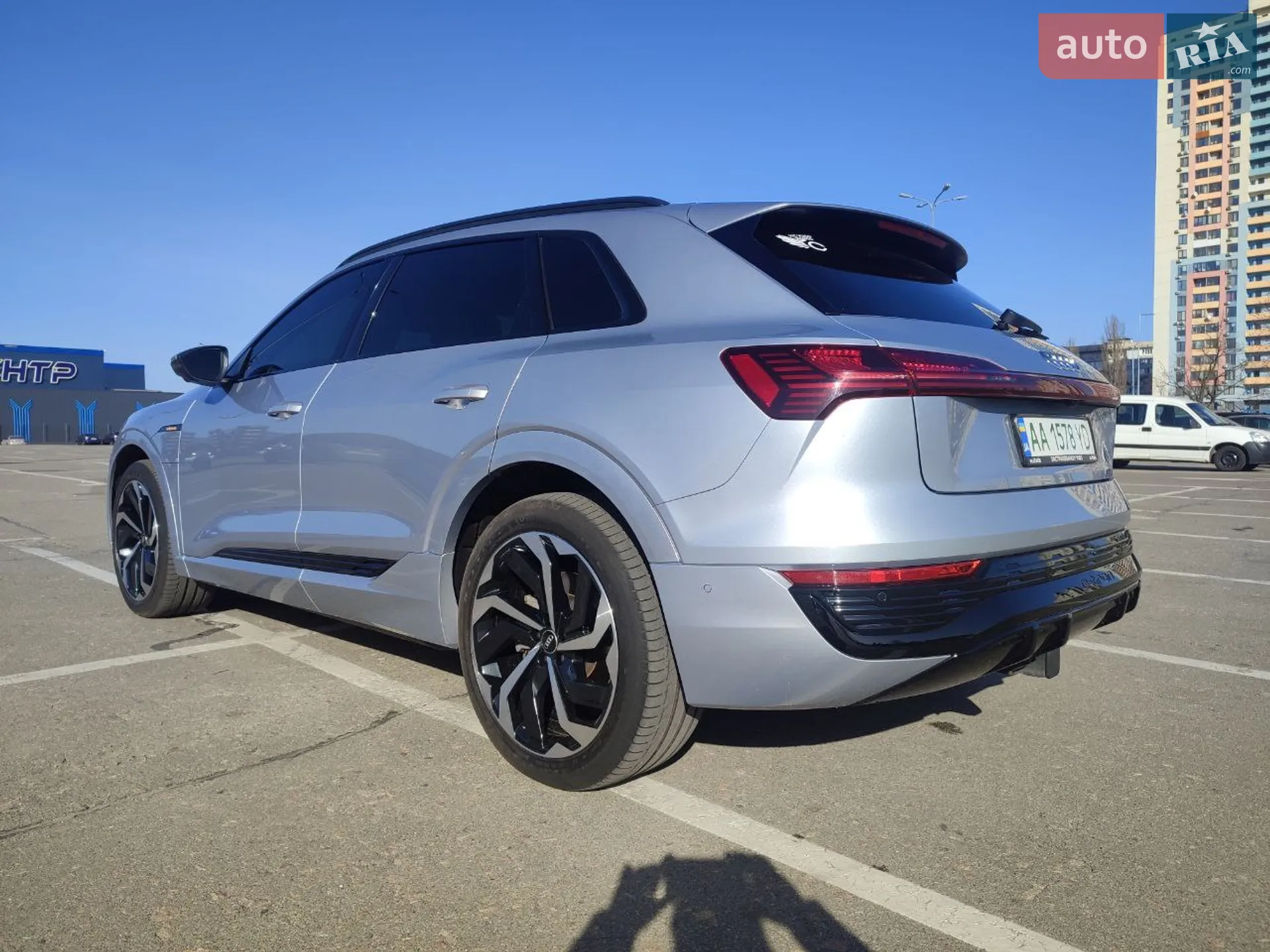 2020 Audi e-tron - мініатюра 15