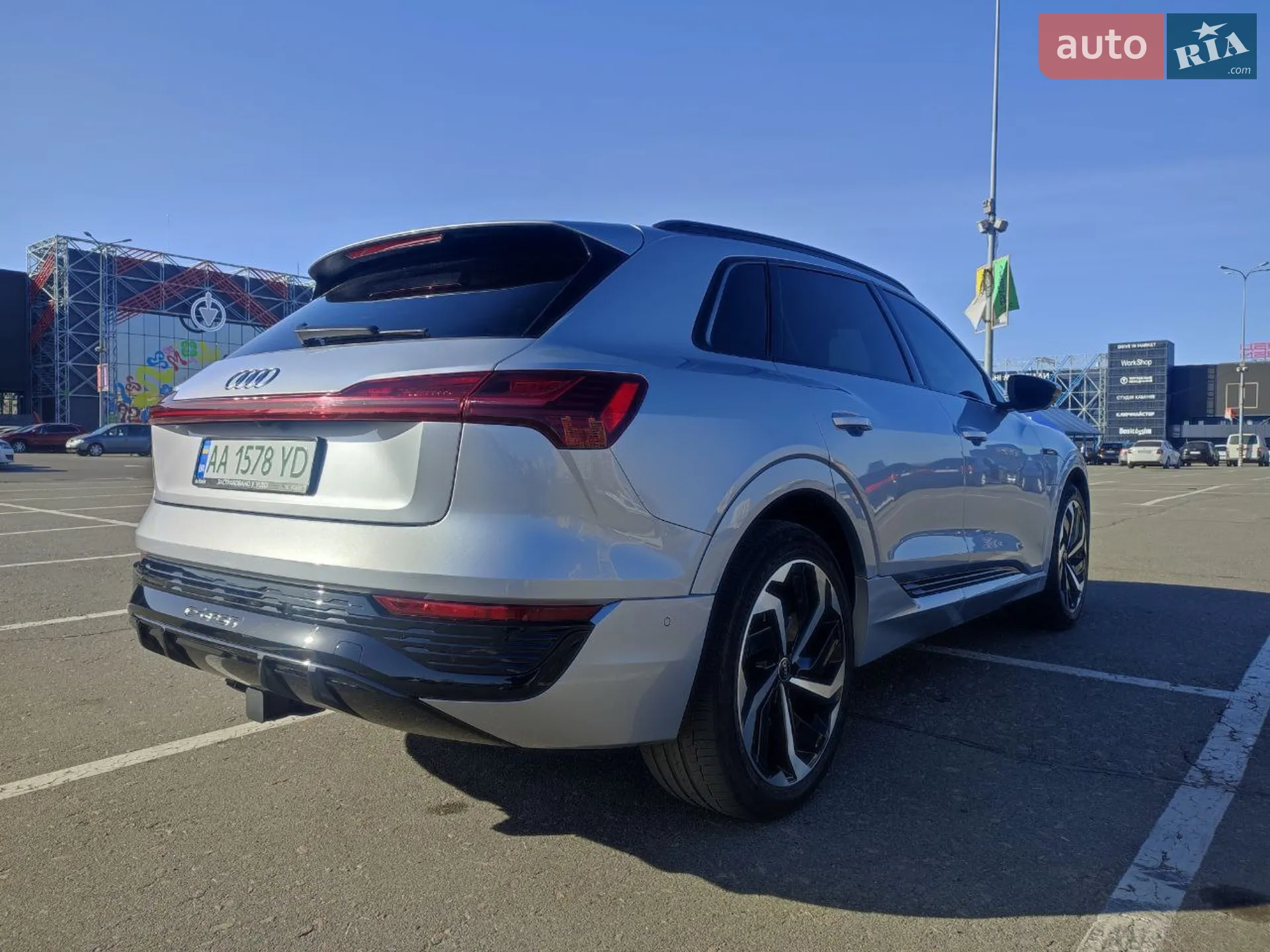 2020 Audi e-tron - мініатюра 19