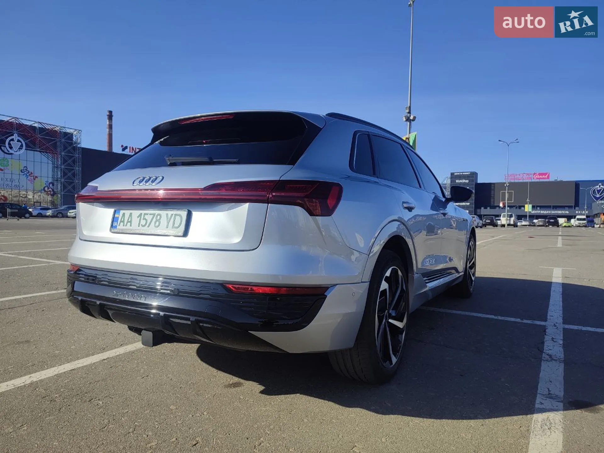 2020 Audi e-tron - мініатюра 21
