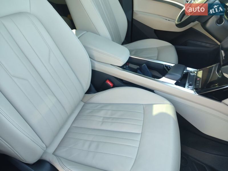 Внедорожник / Кроссовер Audi e-tron 2020 в Киеве