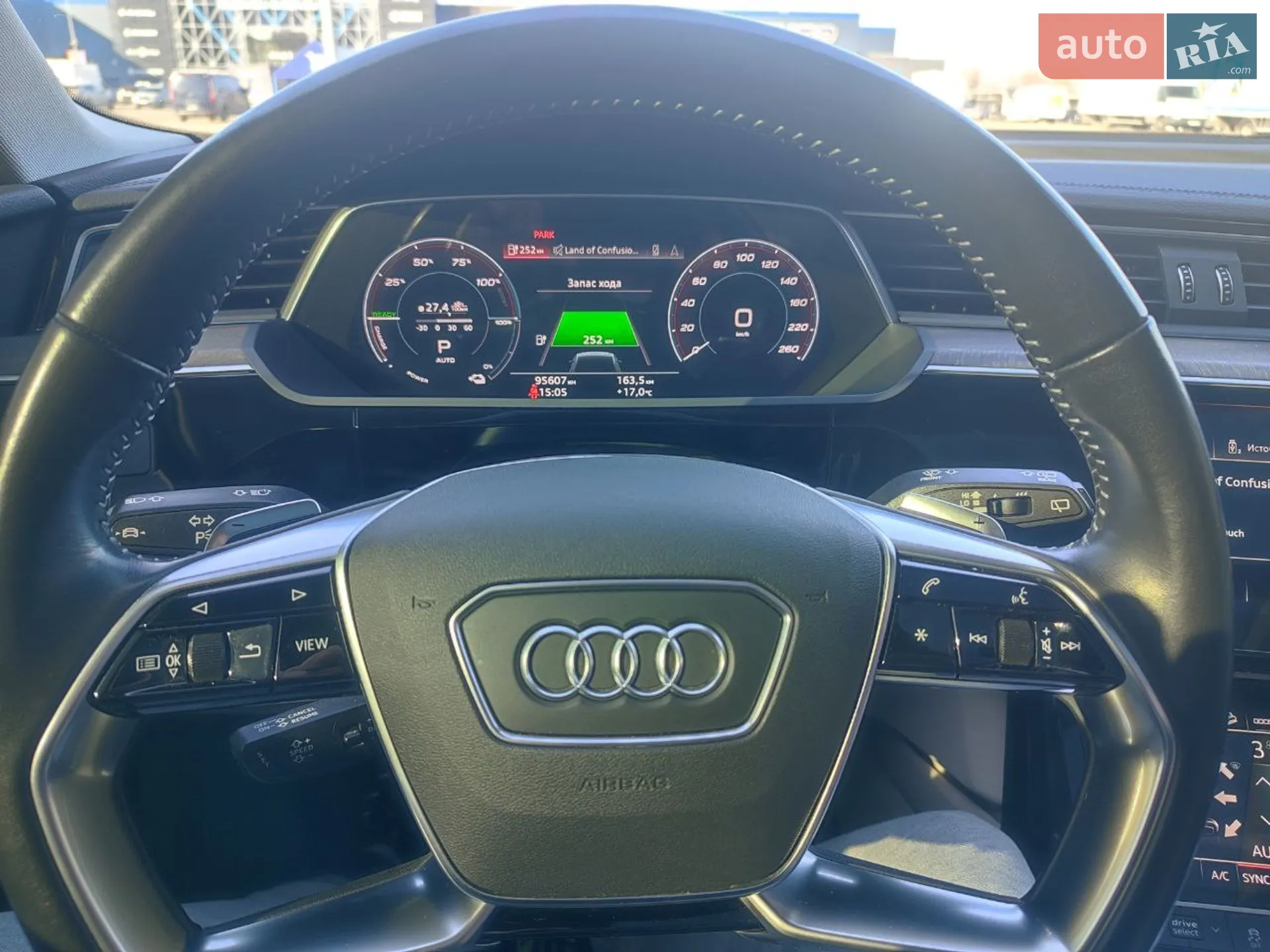 2020 Audi e-tron - мініатюра 30