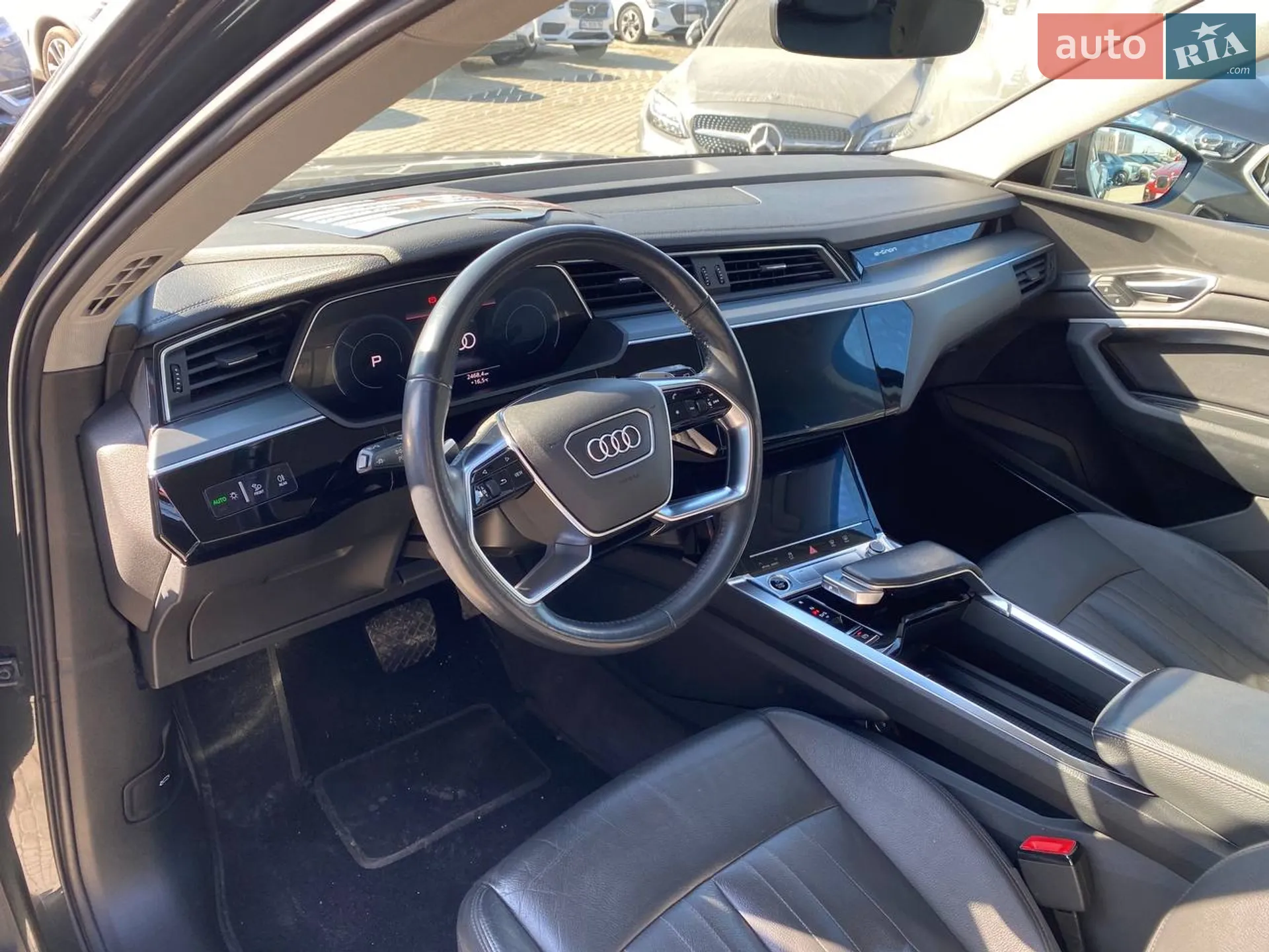 2021 Audi e-tron - мініатюра 13