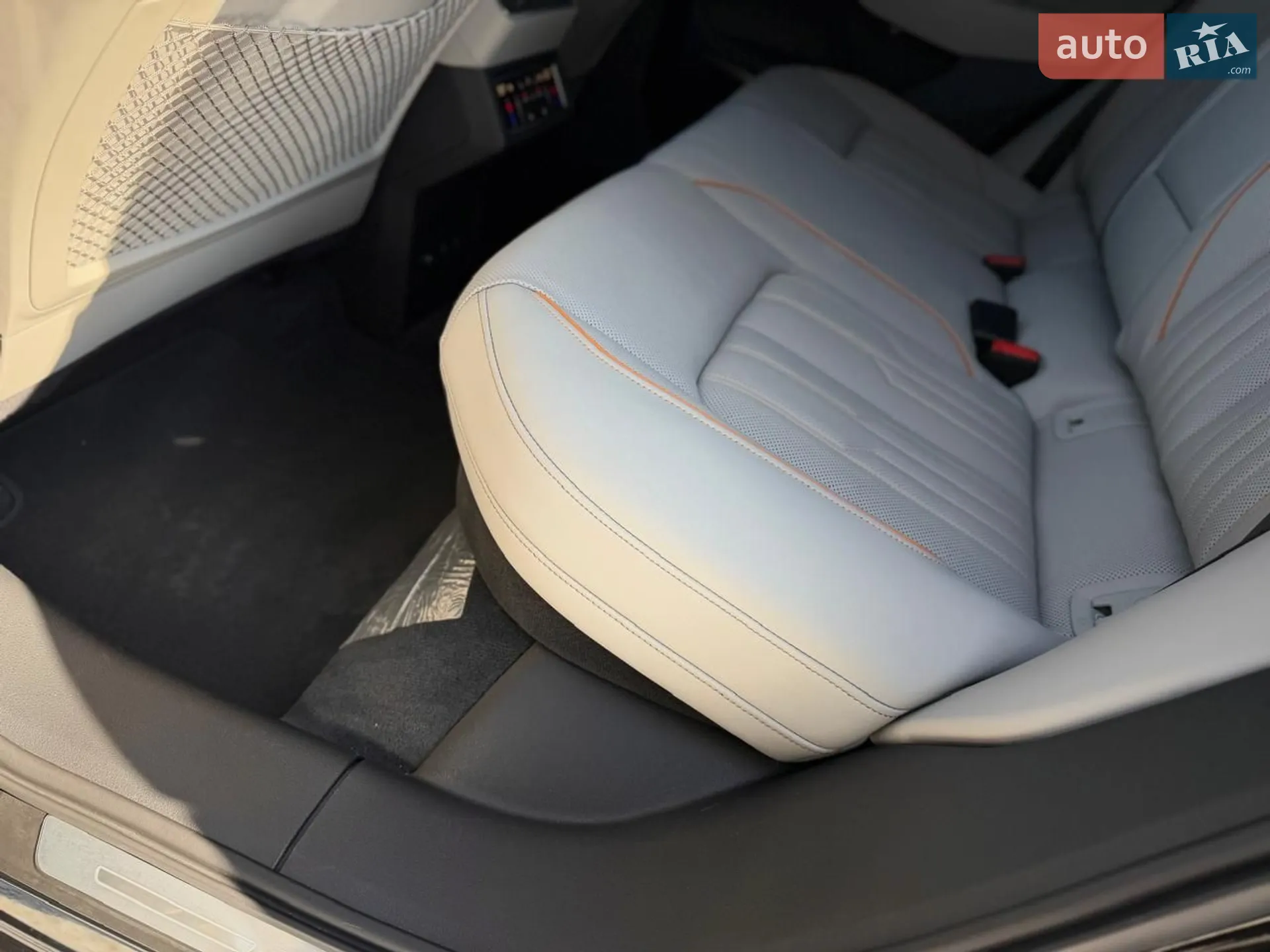 2023 Audi e-tron - мініатюра 91