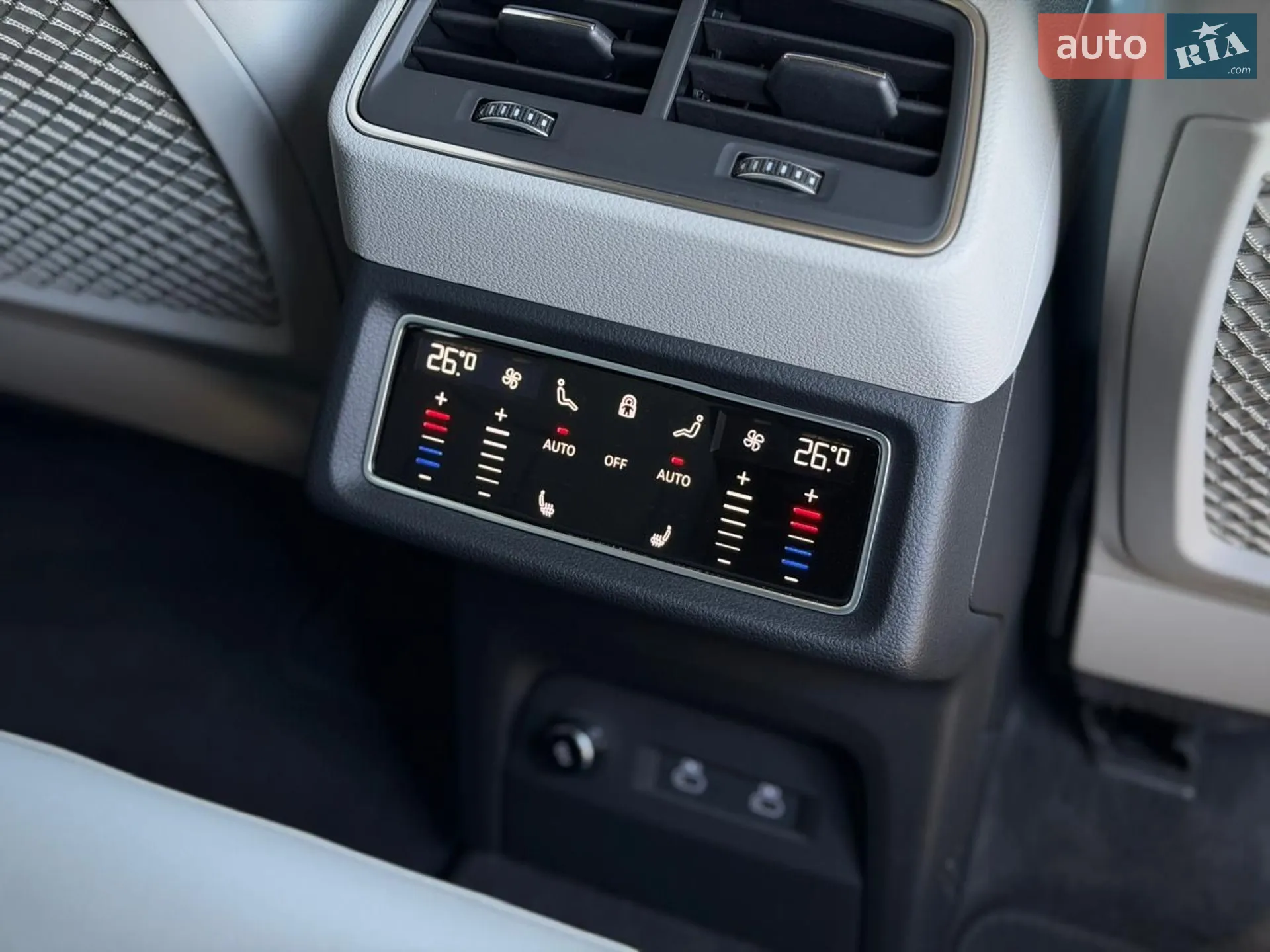 2023 Audi e-tron - мініатюра 111