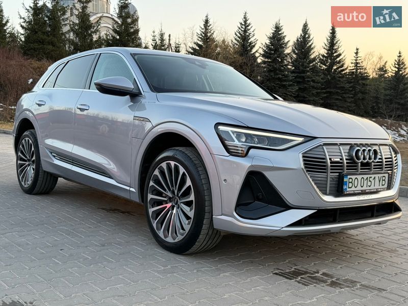 Внедорожник / Кроссовер Audi e-tron 2021 в Тернополе