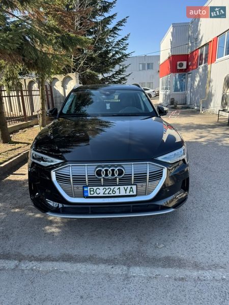 Audi e-tron 2019