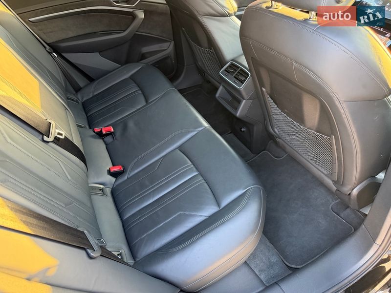 Внедорожник / Кроссовер Audi e-tron 2021 в Львове фото 41 Внедорожник / Кроссовер Audi e-tron 2021 в Львове