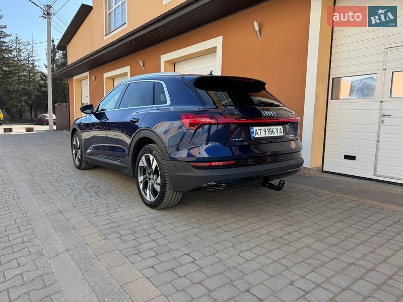 Позашляховик / Кросовер Audi e-tron 2020 в Івано-Франківську