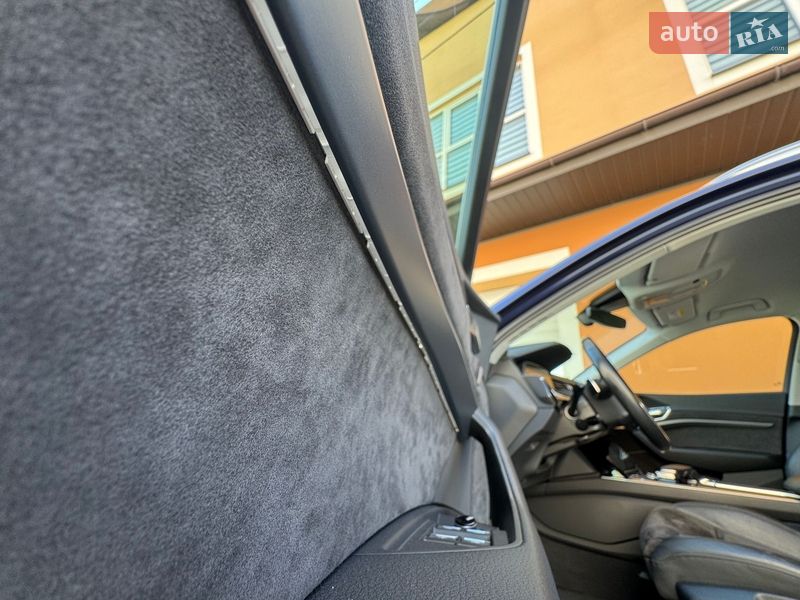 Позашляховик / Кросовер Audi e-tron 2020 в Івано-Франківську