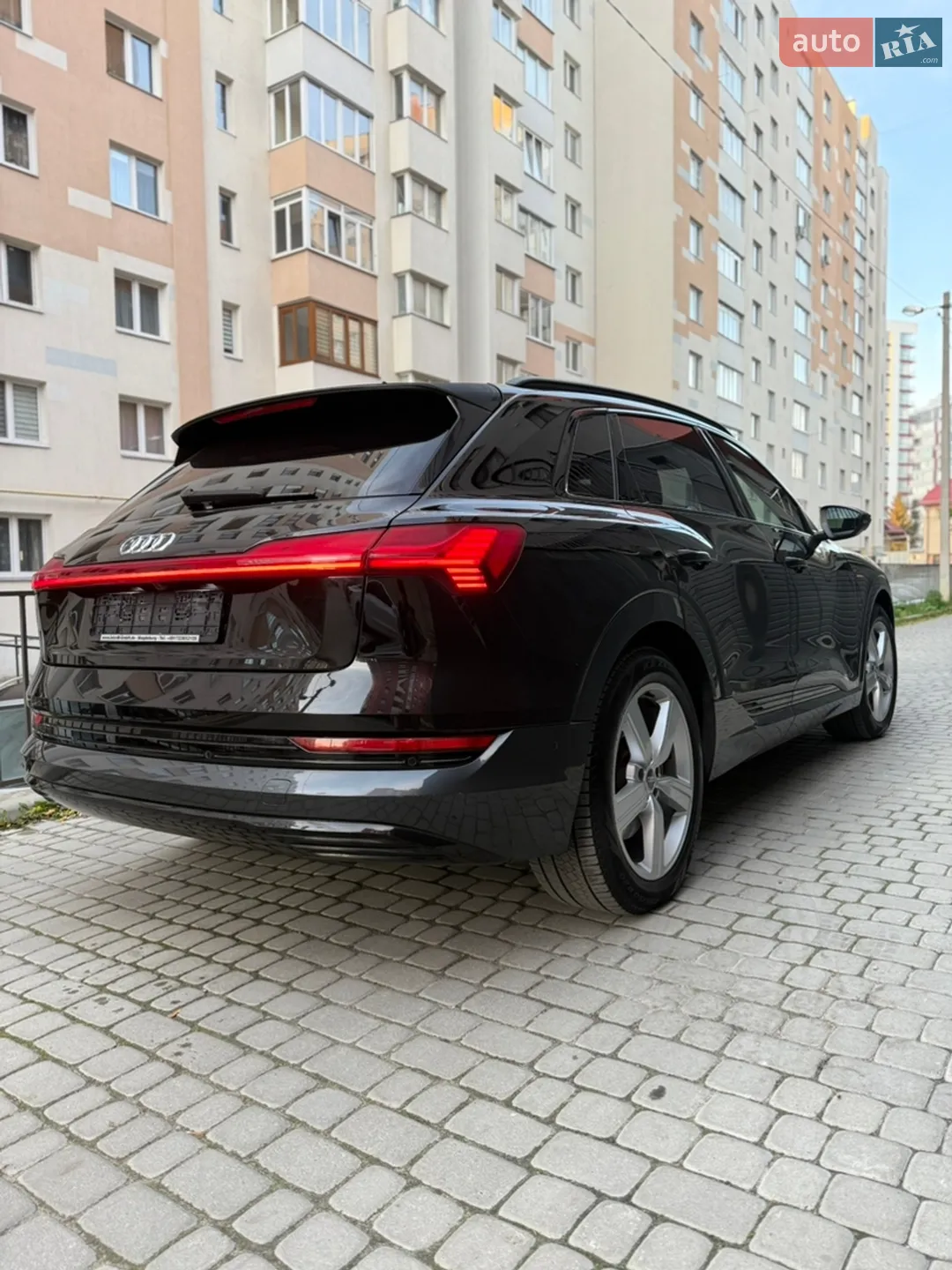 2020 Audi e-tron - мініатюра 6