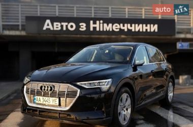 Внедорожник / Кроссовер Audi e-tron 2020 в Киеве