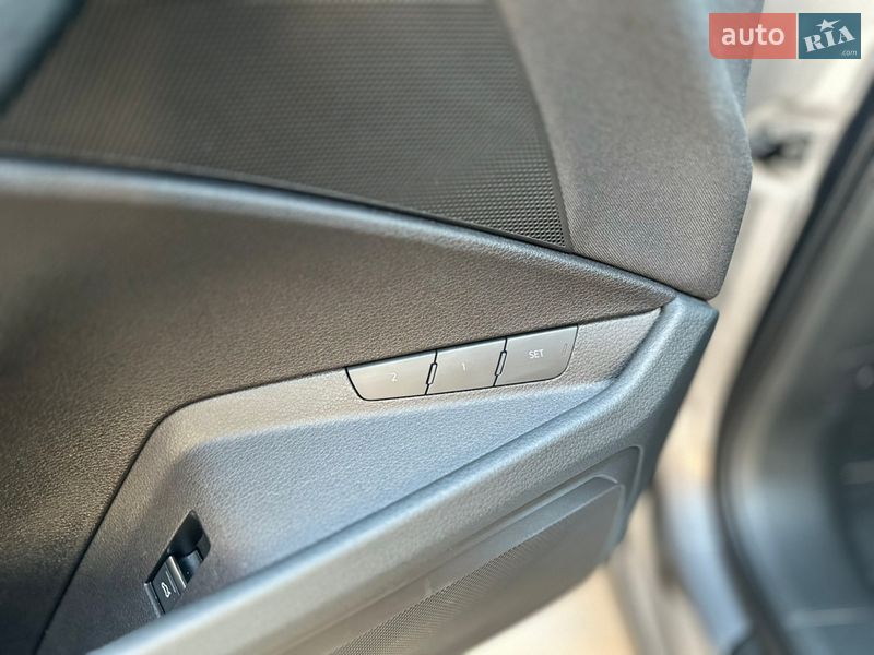 Внедорожник / Кроссовер Audi e-tron 2020 в Бродах