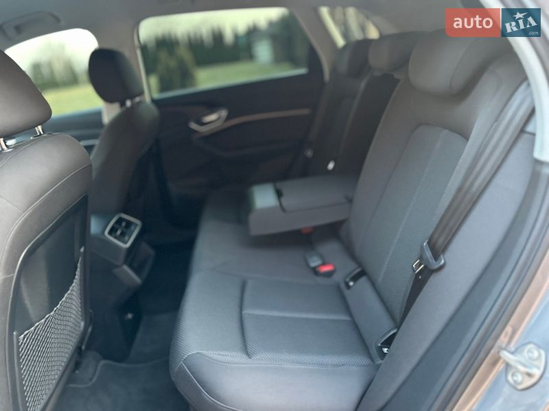 Внедорожник / Кроссовер Audi e-tron 2020 в Бродах