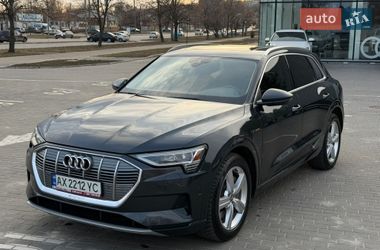 Внедорожник / Кроссовер Audi e-tron 2019 в Харькове