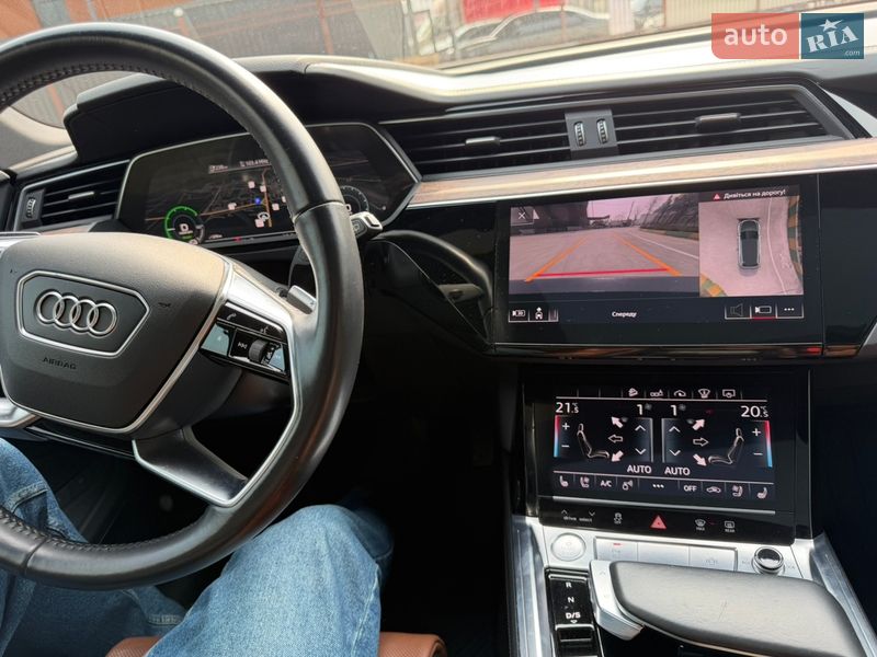 Внедорожник / Кроссовер Audi e-tron 2019 в Ивано-Франковске фото 28 Внедорожник / Кроссовер Audi e-tron 2019 в Ивано-Франковске