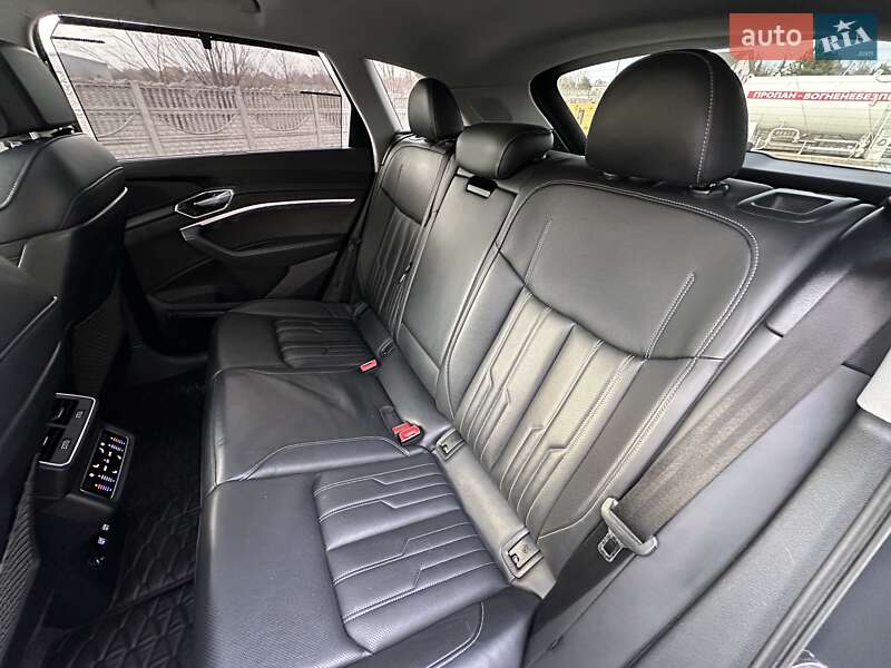 Внедорожник / Кроссовер Audi e-tron 2019 в Запорожье