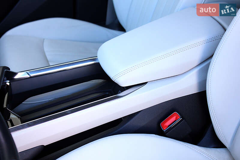 Позашляховик / Кросовер Audi e-tron 2021 в Вінниці