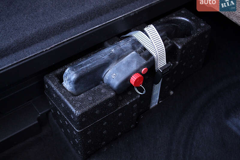 Позашляховик / Кросовер Audi e-tron 2021 в Вінниці