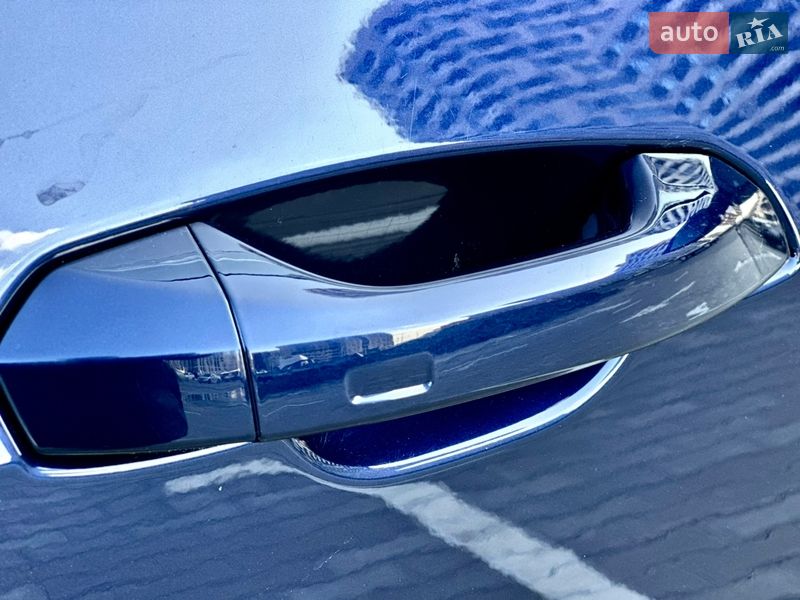 Внедорожник / Кроссовер Audi e-tron 2019 в Киеве фото 24 Внедорожник / Кроссовер Audi e-tron 2019 в Киеве