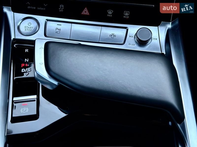 Внедорожник / Кроссовер Audi e-tron 2019 в Киеве фото 61 Внедорожник / Кроссовер Audi e-tron 2019 в Киеве