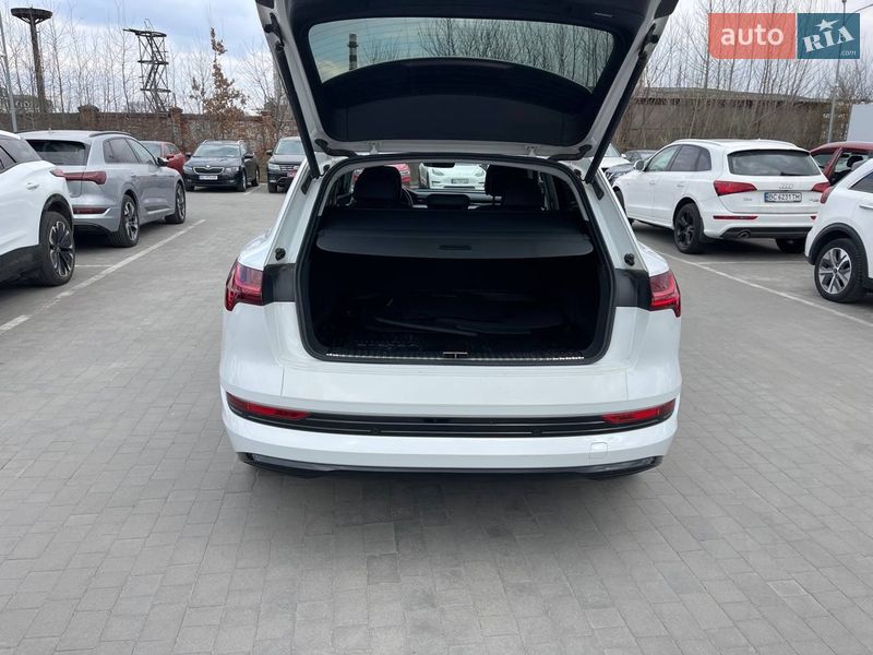 Внедорожник / Кроссовер Audi e-tron 2021 в Львове