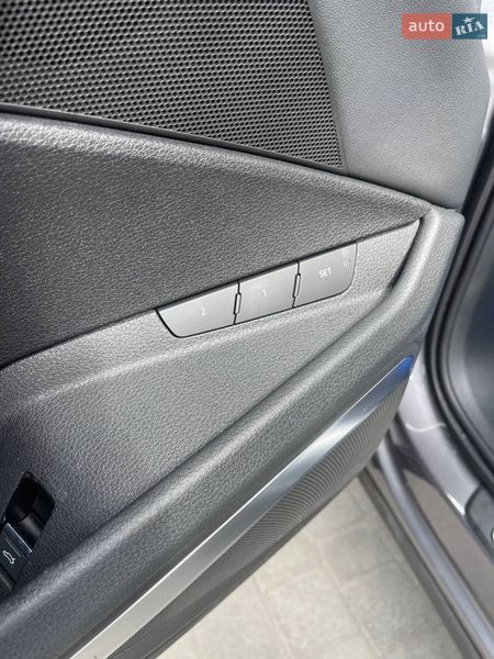 Позашляховик / Кросовер Audi e-tron 2020 в Львові фото 14 Позашляховик / Кросовер Audi e-tron 2020 в Львові