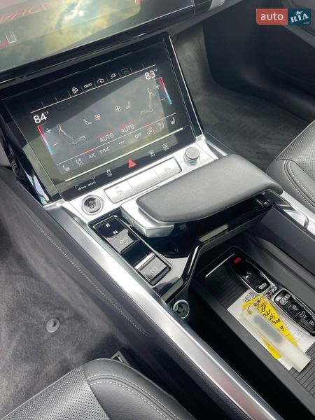 Позашляховик / Кросовер Audi e-tron 2020 в Львові фото 30 Позашляховик / Кросовер Audi e-tron 2020 в Львові