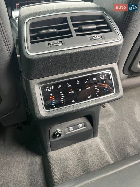 Позашляховик / Кросовер Audi e-tron 2020 в Львові фото 37 Позашляховик / Кросовер Audi e-tron 2020 в Львові